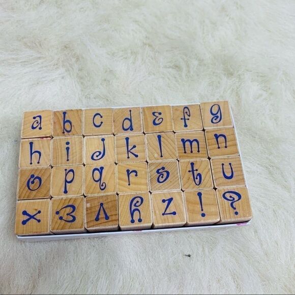 Hero Arts letter and type writer letter stamps - Picture 9 of 9